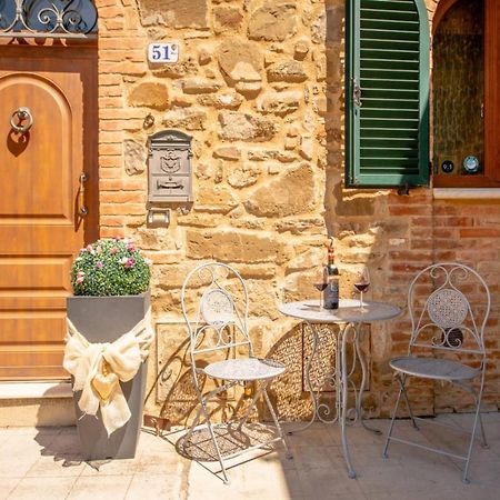 B&B Il Sogno Del Musicista มอนตาลชิโน ภายนอก รูปภาพ