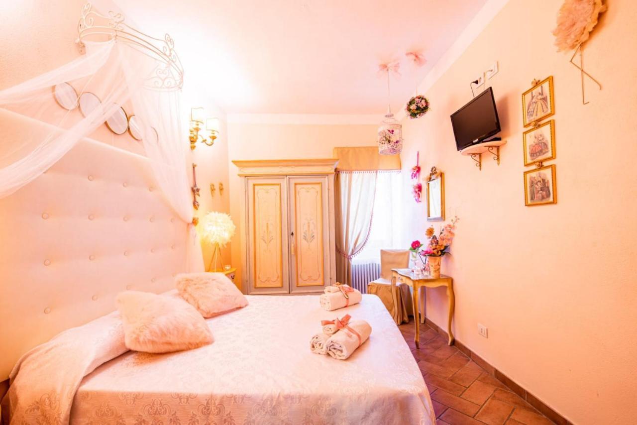 B&B Il Sogno Del Musicista มอนตาลชิโน ภายนอก รูปภาพ