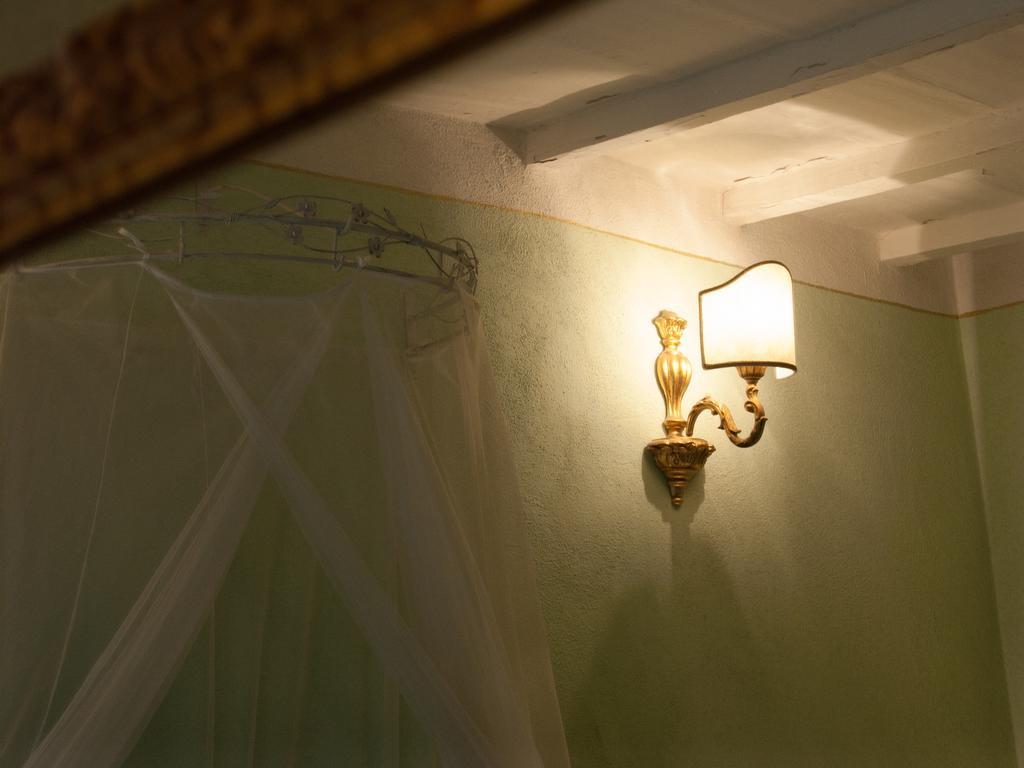 B&B Il Sogno Del Musicista มอนตาลชิโน ภายนอก รูปภาพ