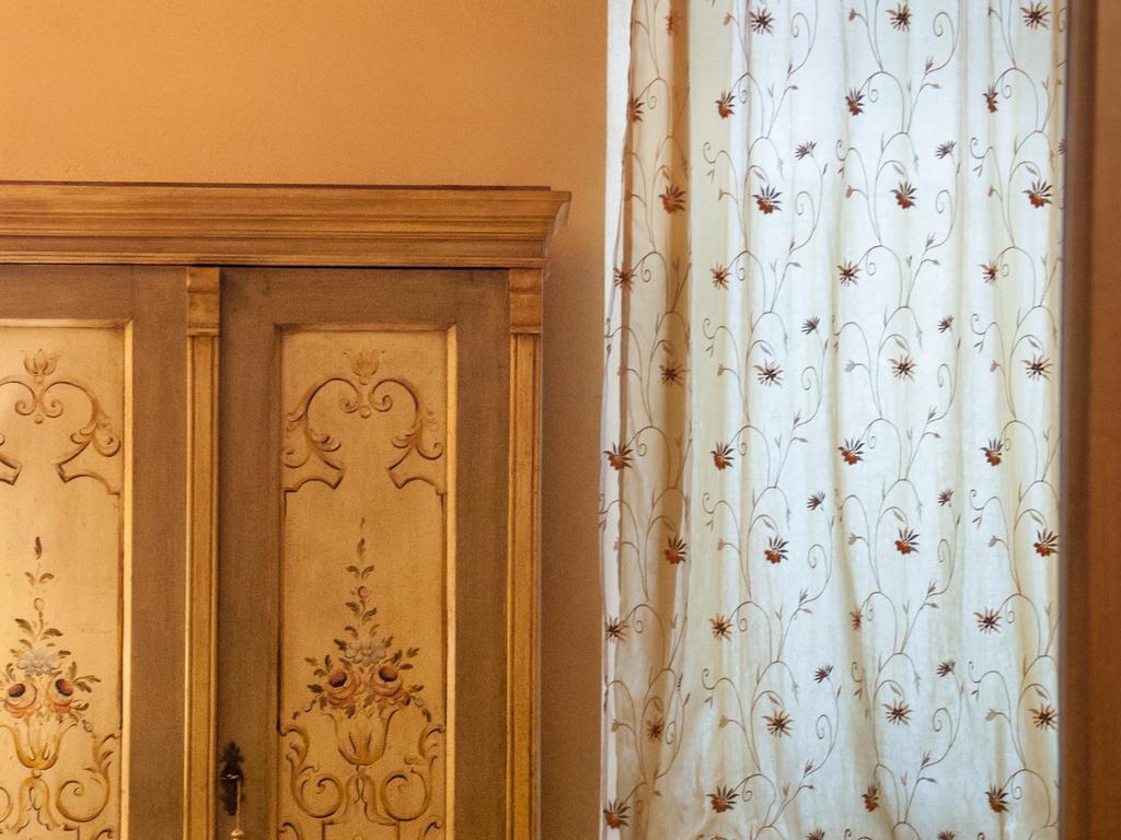 B&B Il Sogno Del Musicista มอนตาลชิโน ภายนอก รูปภาพ